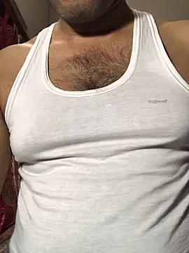 Lucky___05 webcam