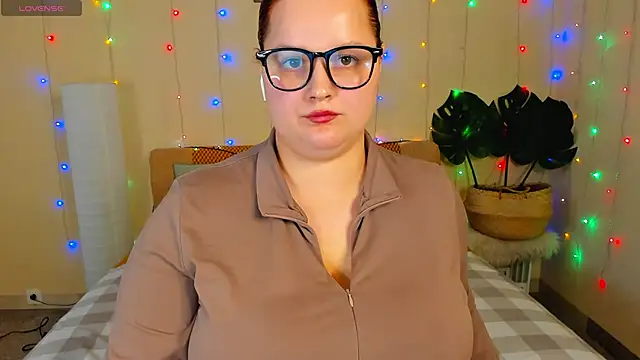 Blossom_Soniya webcam