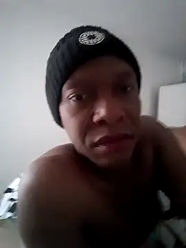 Freakishlyfreakish29 webcam