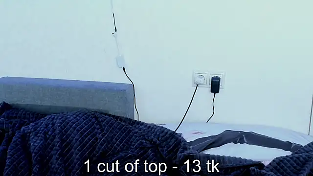 Dark_Moni webcam