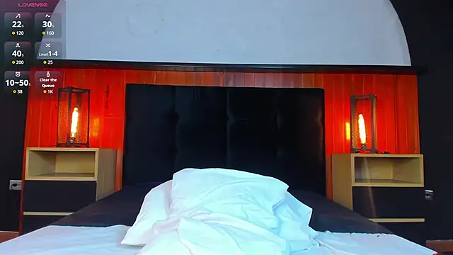 Leo_Savage_ webcam
