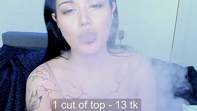 Dark_Moni webcam