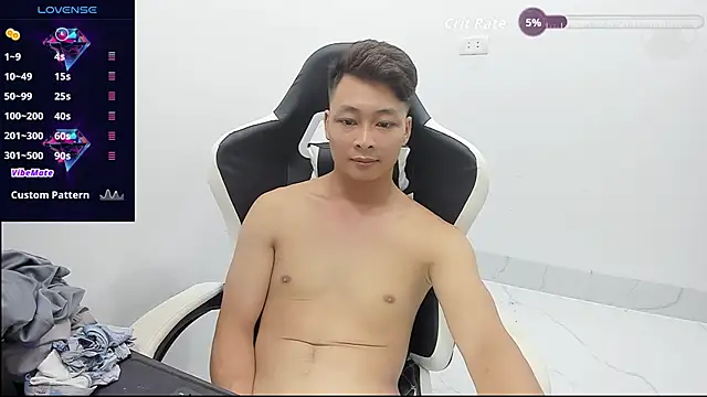 Naughty___asian webcam