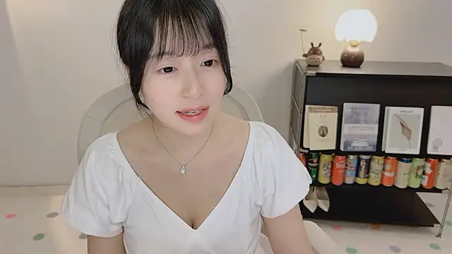 Onechestnut webcam
