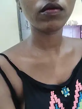 Simran_0011 webcam