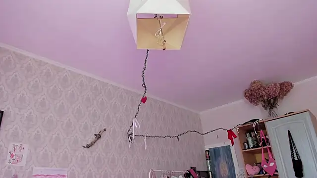 RileyNymph webcam