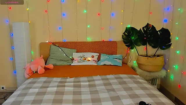 Blossom_Soniya webcam