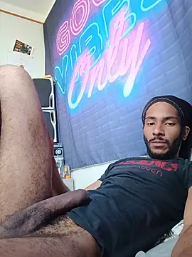 Mikaaa97 live sex cam