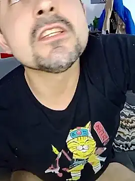 Bradd_32 webcam