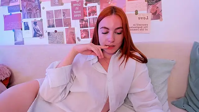 Mia_Madden webcam