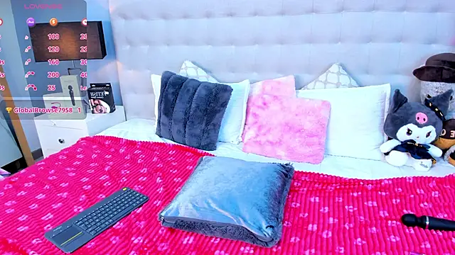 DulceeGarcia webcam