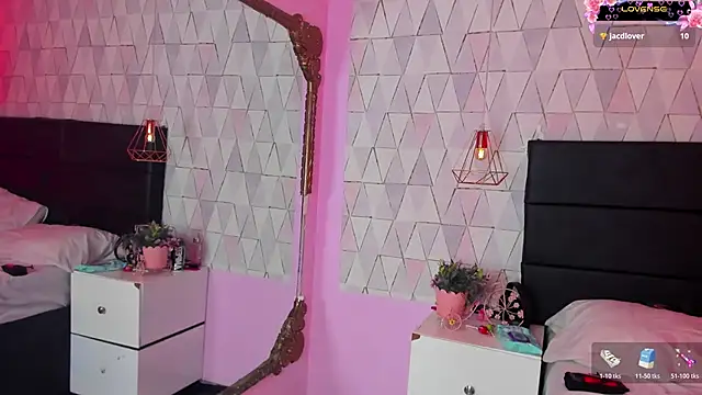 JustinePerry webcam