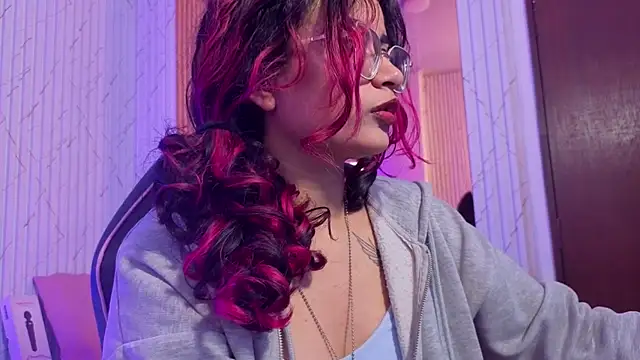 kristen_tay webcam