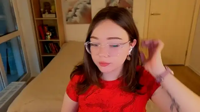 MilenaSaint webcam