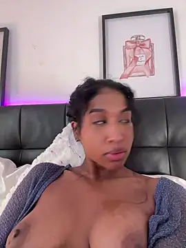 IamCrystal2 webcam