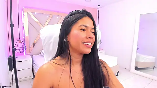 samantaa_shy webcam