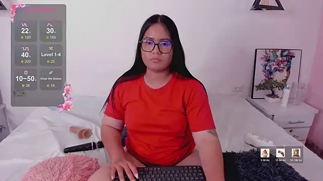 Briana_Goldd webcam