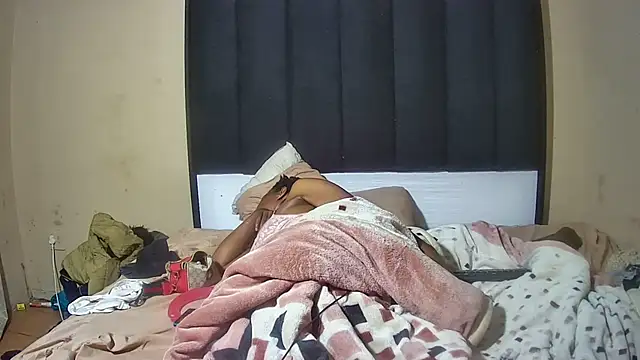 JoycyQueen webcam