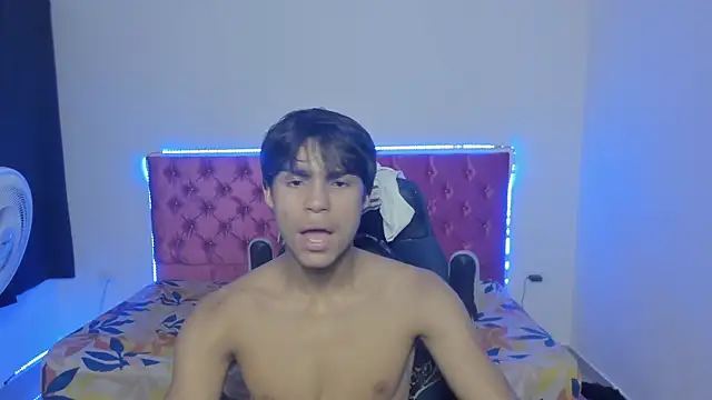 skinny_sam webcam