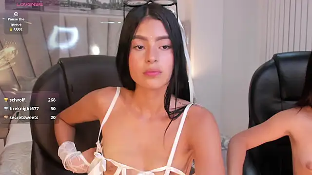 amber_willow webcam