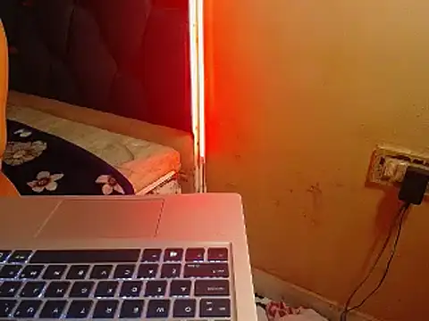 modelqueen5 webcam