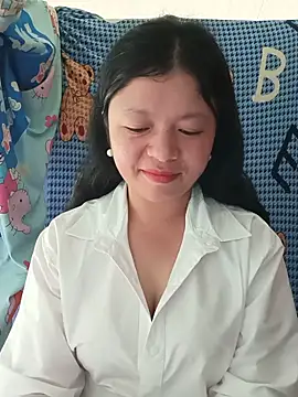 lisa-bae00 - Lisa-bae00's free webcam - UK Sex Cams
