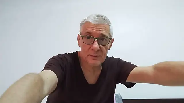BIGUNCUTHARDCOCK webcam