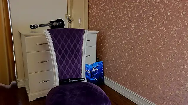 IsauraHolleman webcam