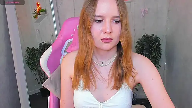 Emmaa_Kimm webcam