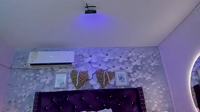 dalila_salazar webcam