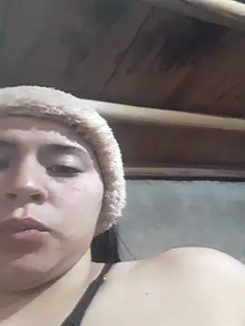 Estefanny_Lolyy webcam