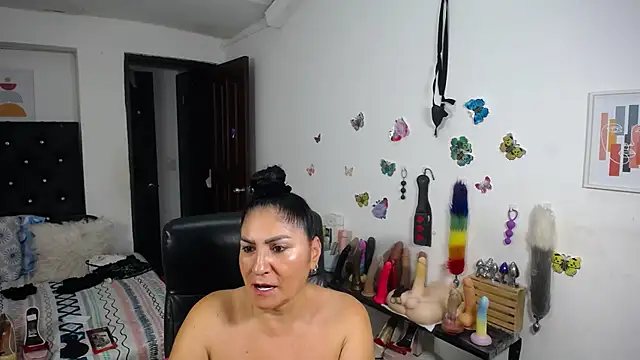 mature_bigboobs10 webcam