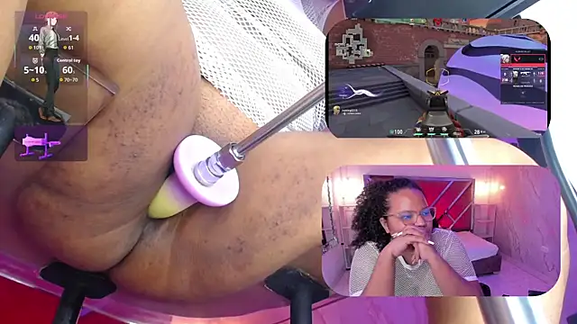 MhiaRey webcam