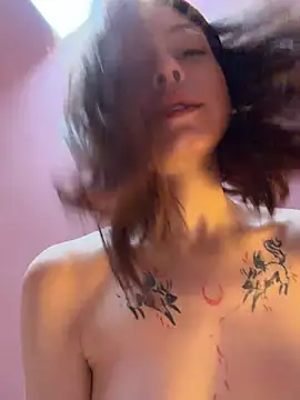 Rinamay_ webcam