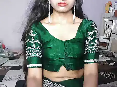 GOLDN_GIRL_ webcam