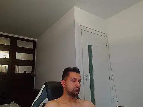 BryceReign webcam