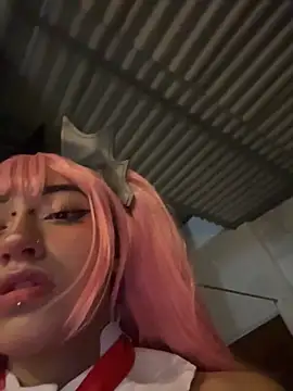 baby_akuma webcam