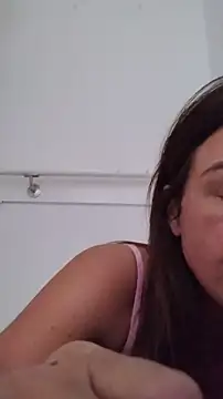 sophrob96x - Sophrob96x's free webcam - UK Sex Cams