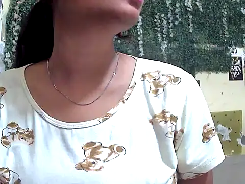shallykaur webcam