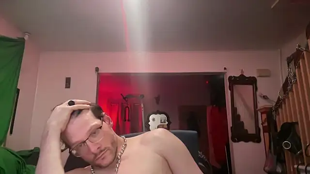 MasterDaddyCool webcam
