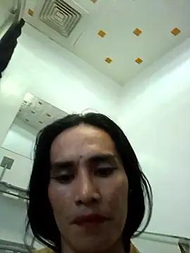 HornyKerujieTrans webcam