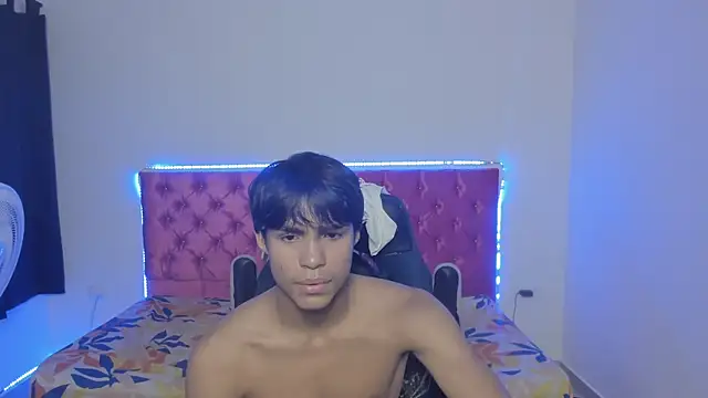 skinny_sam webcam