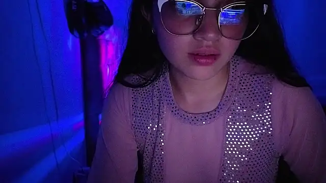 nina_hot59 webcam