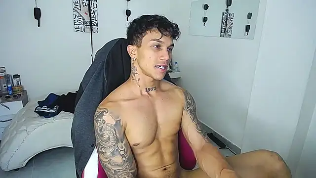 Leonard_Price webcam