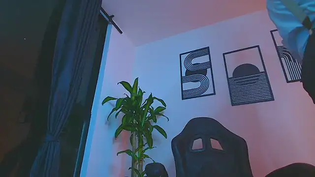 ALPHA_DOMINUS_ webcam