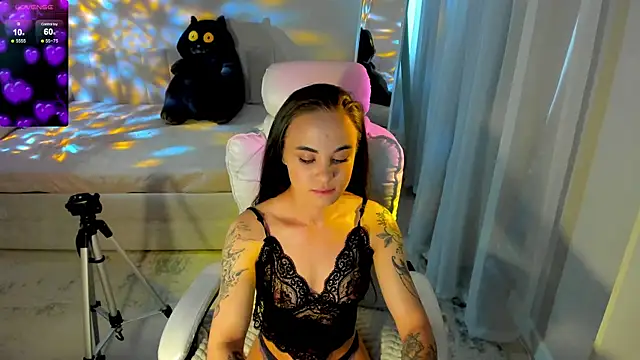 Black_Dollarss webcam