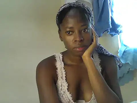 Cute-Sonny webcam