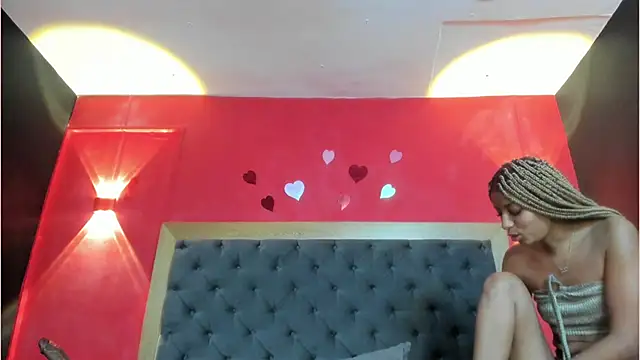 YayaHilton webcam