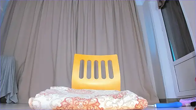 Cherrypie_001 webcam