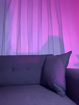 baby_akuma webcam